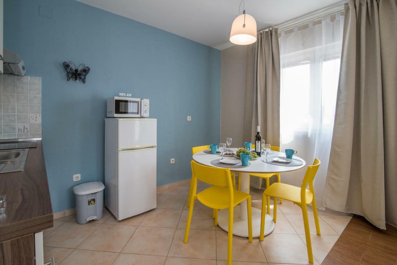 Apartments Sanjin Kornic Bagian luar foto